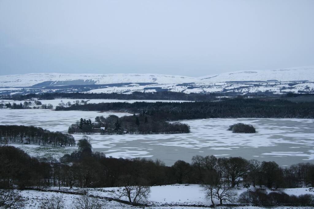 The Mews - A Cottage With A Spectacular Lake View Port Of Menteith Zewnętrze zdjęcie
