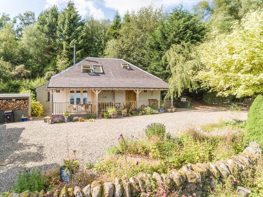 The Mews - A Cottage With A Spectacular Lake View Port Of Menteith Zewnętrze zdjęcie