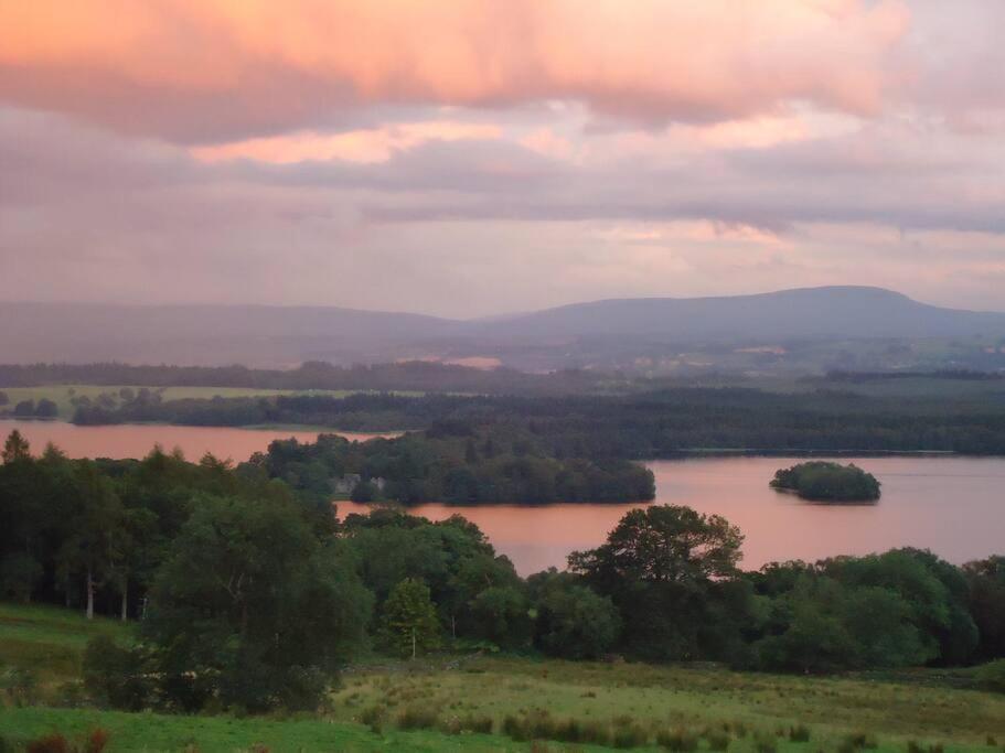The Mews - A Cottage With A Spectacular Lake View Port Of Menteith Zewnętrze zdjęcie